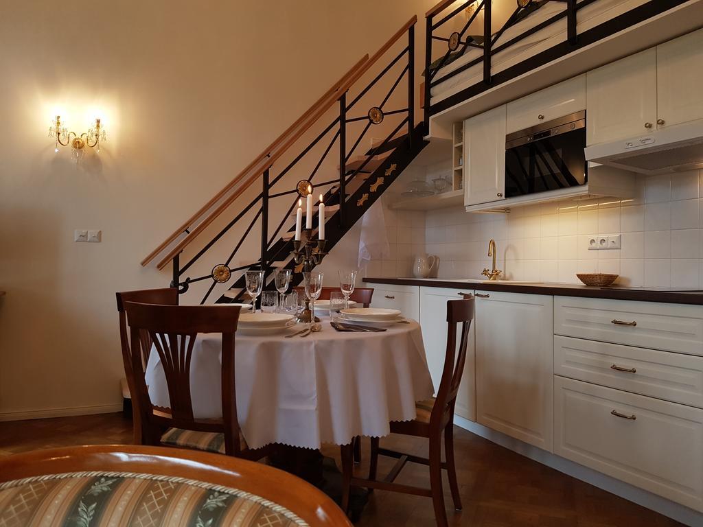 Charles Apartment プラハ エクステリア 写真